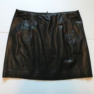 Vince black leather skirt size 8